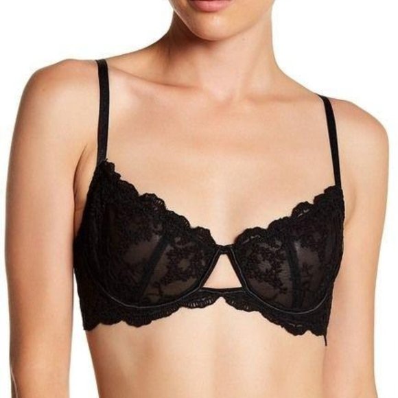 FREE PEOPLE Other - Intimately FP Daydreamer Underwire Lace Bra